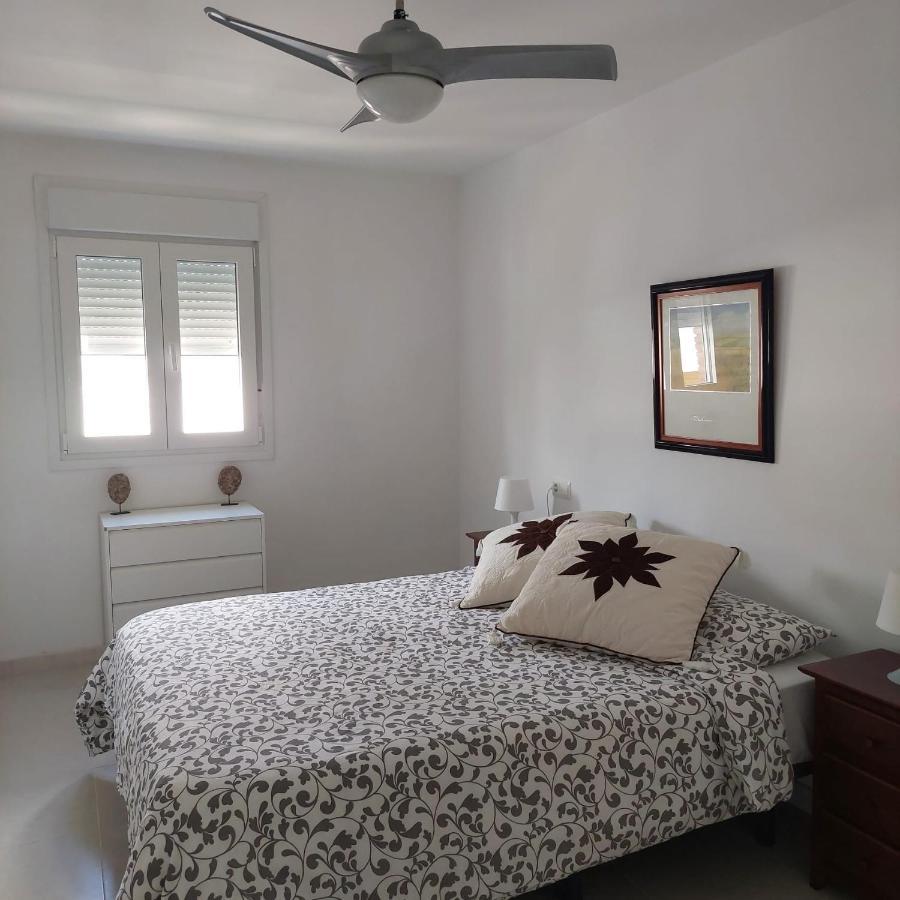 Apartamento Frente A La Playa Piso 3 エステポナ エクステリア 写真