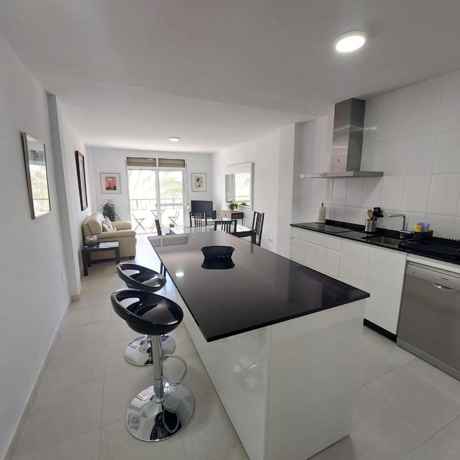 Apartamento Frente A La Playa Piso 3 エステポナ エクステリア 写真