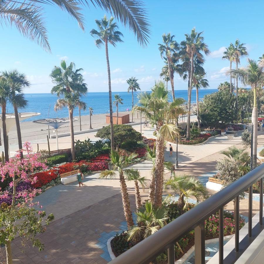 Apartamento Frente A La Playa Piso 3 エステポナ エクステリア 写真