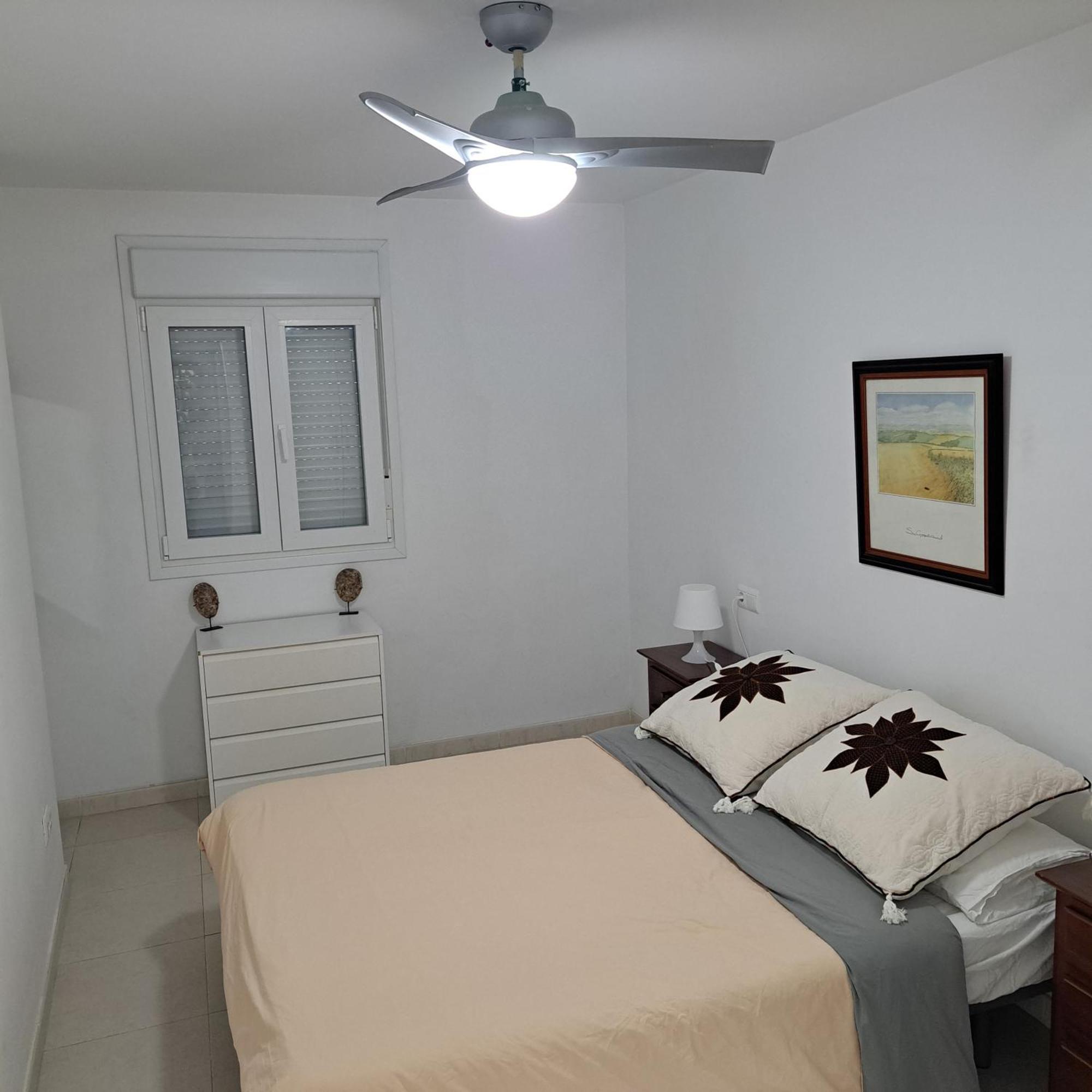 Apartamento Frente A La Playa Piso 3 エステポナ エクステリア 写真